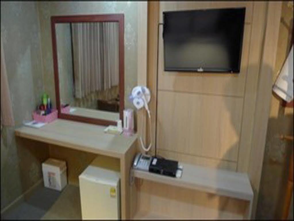 Uijeongbu Tourist Hotel Exteriör bild
